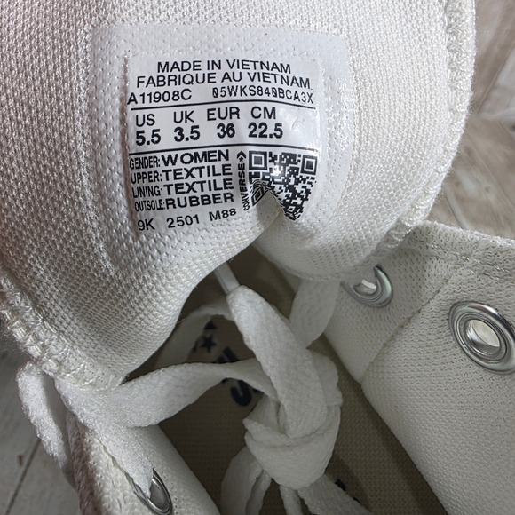 Converse Chuck Taylor All Star Wedge High Top Sneaker White Women's 5.5 - Picture 8 of 8